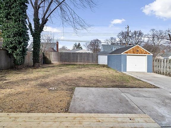 4th image of 2512 Northview Ave