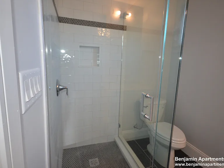 21 Shepard St #7 — Photo 16