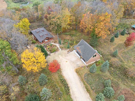 4th image of 530 Spike Buck Ln
