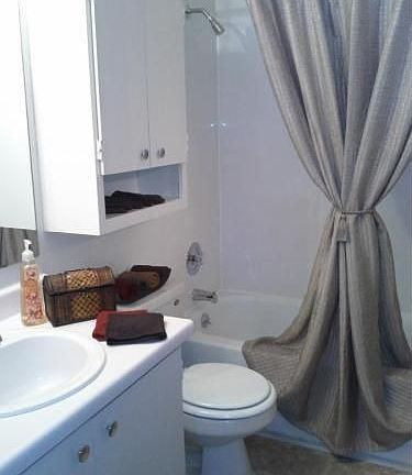 3rd image of 14431 Greencastle Dr APT 8