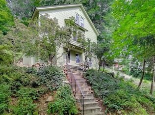 30 Pavilion Rd, Suffern, NY 10901