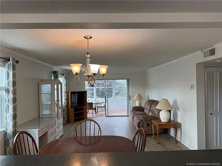 2950 SE Ocean Blvd #4 — Photo 17