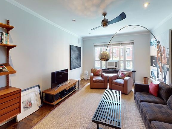 2nd image of 155 W 20th St APT 5G