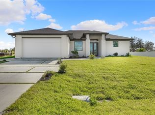2019 NW 26th St, Cape Coral, FL 33993