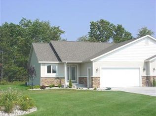 1000 Grevel Ct, Fruitport, MI 49415