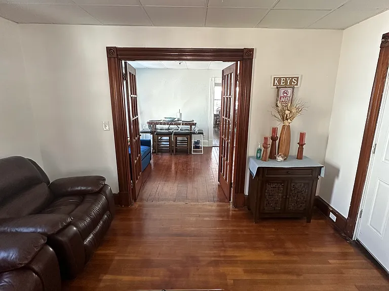 42 Platt St #2 — Photo 4