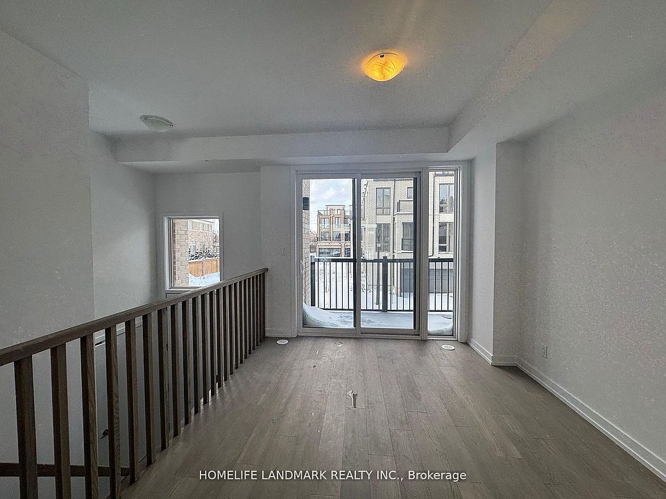1st image of 9 Bancroft Ln