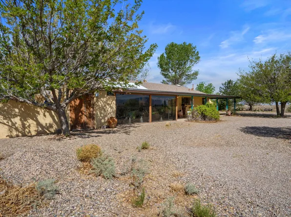 24 Mora Dr, Belen, NM 87002