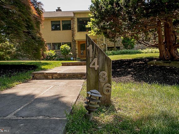 4th image of 1436 Hillside Rd
