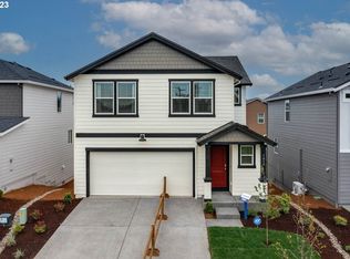 1424 W Larsen Dr, La Center, WA 98629