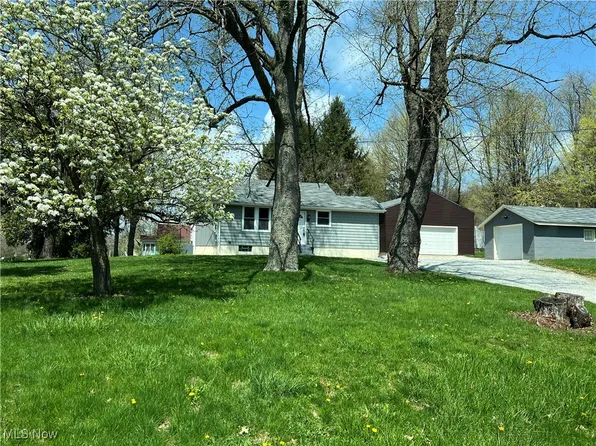 426 South Blvd, Wadsworth, OH 44281