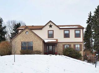 407 Stag Horn Dr, Wexford, PA 15090