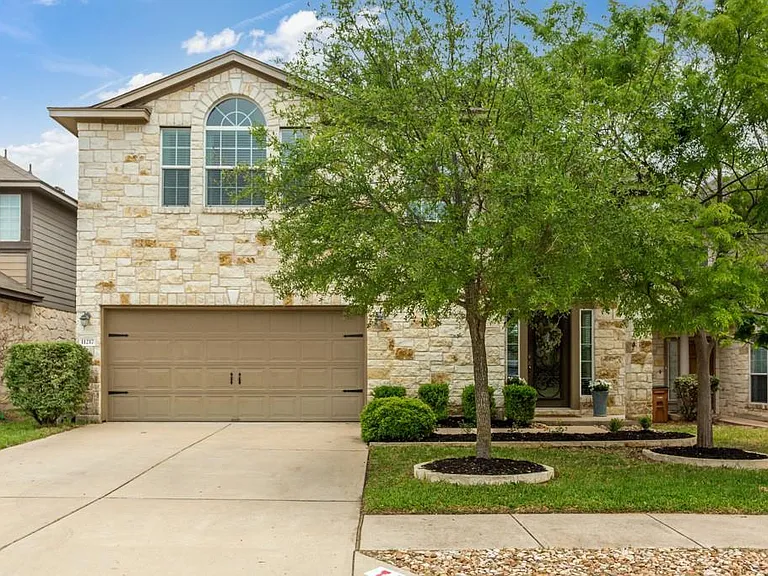 11217 Persimmon Gap Dr — Photo 8