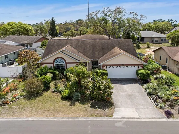 7612 High Pines Ct, Port Richey, FL 34668