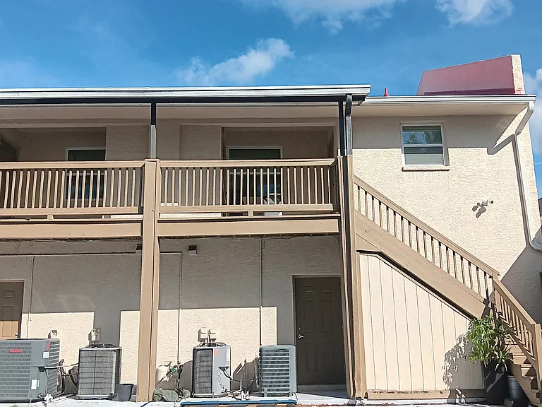 14506 Tamiami Trl — Photo 3