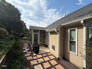 1st image of 207 Rockport Ridge Way