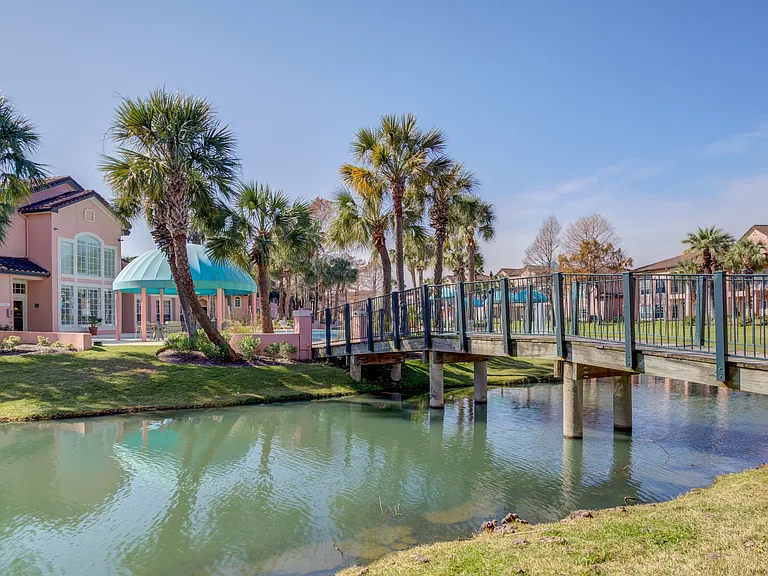 Private Lagoon | Clear Lake, Texas