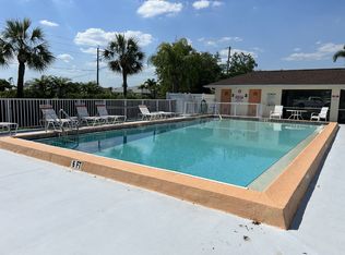 1236 Rio De Janeiro Ave APT G, Punta Gorda, FL 33983