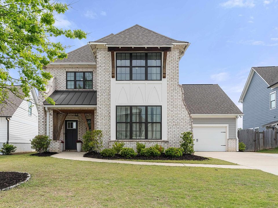 1st image of 269 Griffin Park Trce