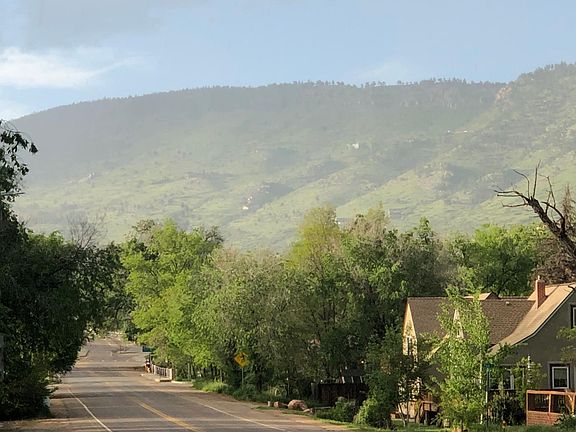 5th Ave, Lyons
