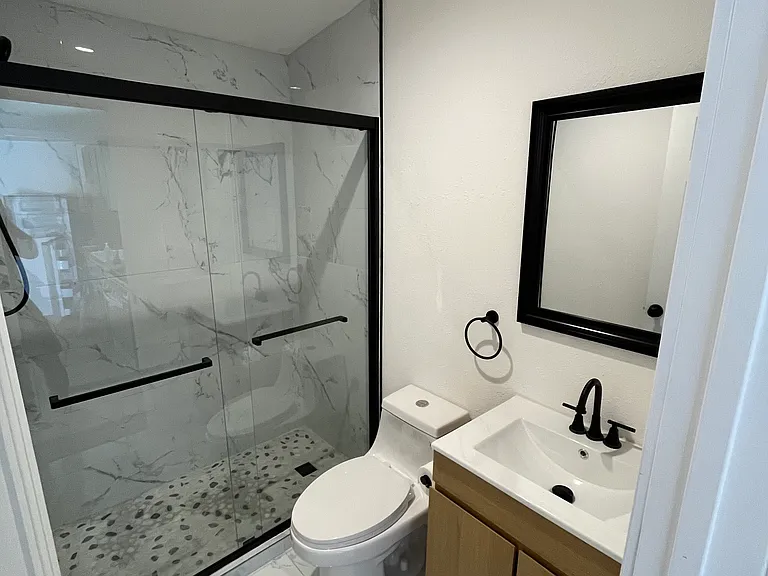 5333 Daisy Ave #B — Photo 8