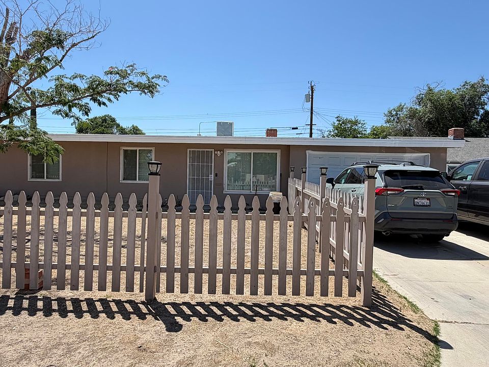 1st image of 44423 3rd St E