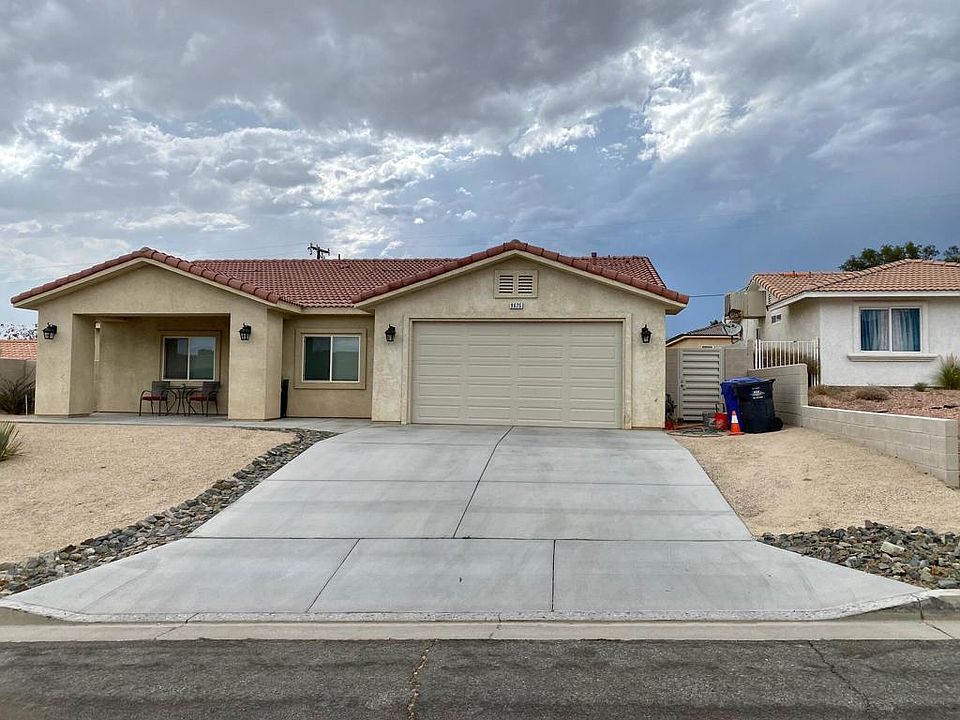 1st image of 9675 Valencia Dr