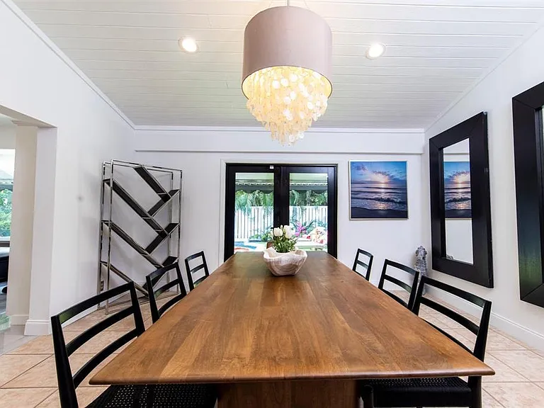 222 N Tradewinds Ave — Photo 13