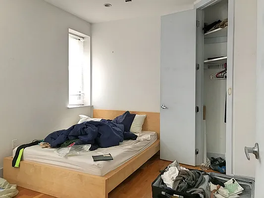 Rented by EXR | media 5