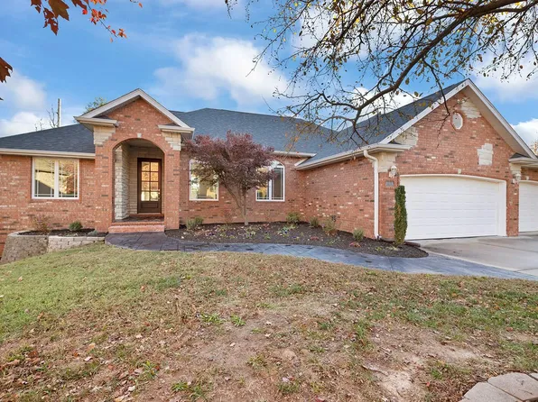 808 E Carleton Street, Springfield, MO 65810