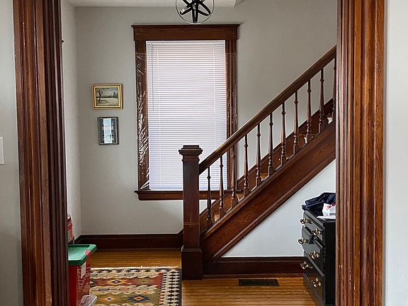 2nd image of 3973 Marburg Ave