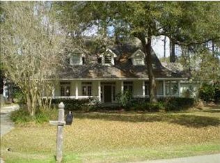 545 Beau Chene Dr, Mandeville, LA 70471