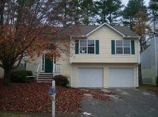 1985 Glynmoore Dr, Lawrenceville, GA 30043