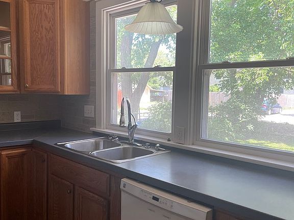 4th image of 1427 31st St Unit A