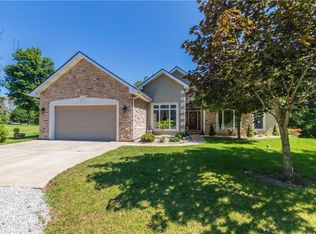 3896 Arrowhead Ct, Greenfield, IN 46140