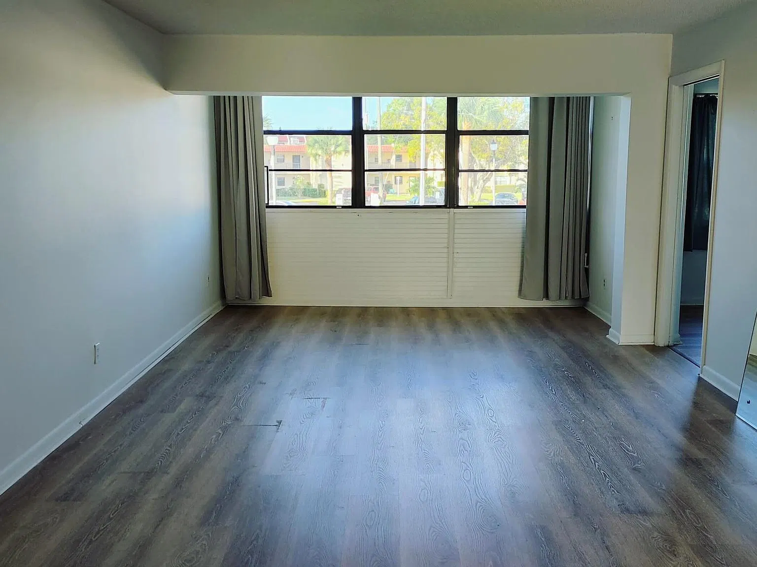 2050 Oleander Blvd — Photo 3