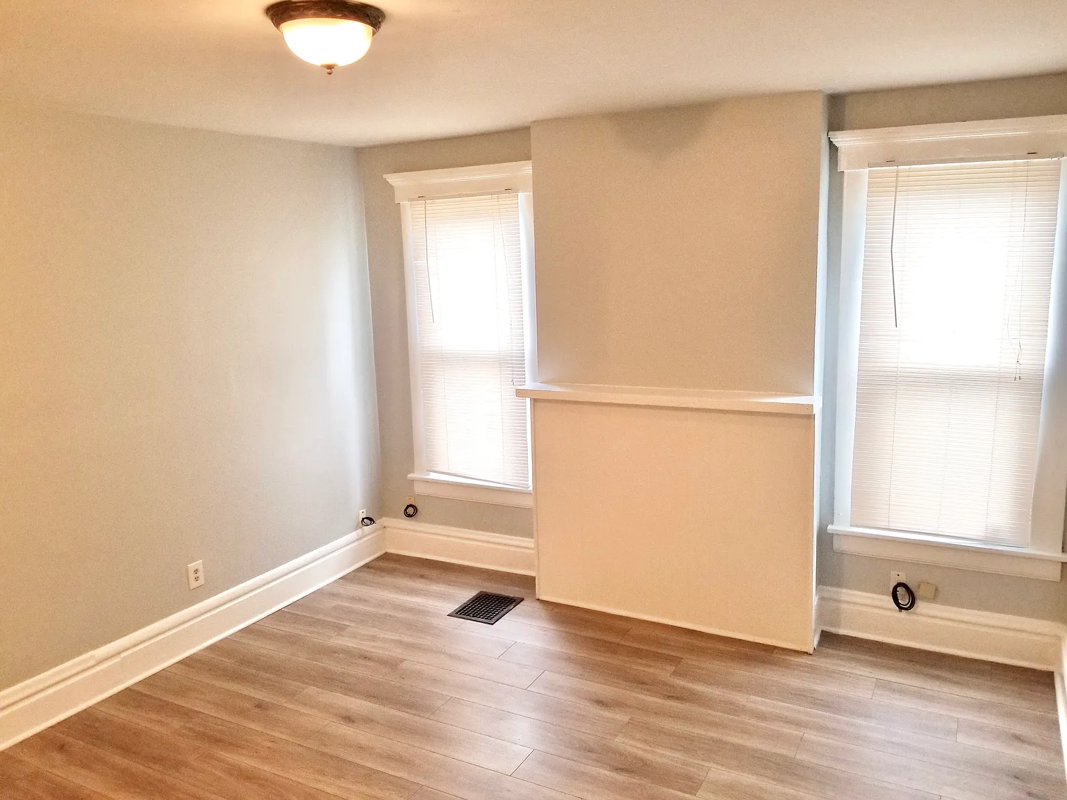 3 bed, $1,650 — Photo 4