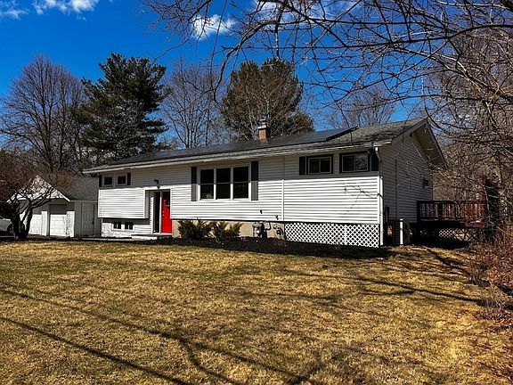 2nd image of 237 Davis Rd