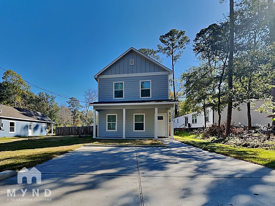 1st image of 15840 Forest Dr