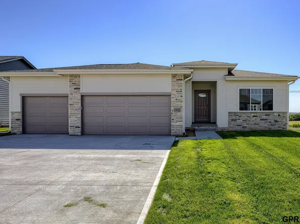 11403 N 169th St, Bennington, NE 68007