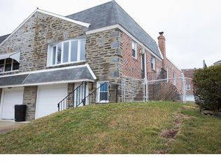 9105 Wooden Bridge Rd, Philadelphia, PA 19136