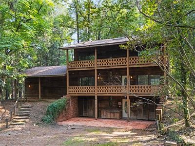 303 Raintree Pl, Pineville, LA, 71360