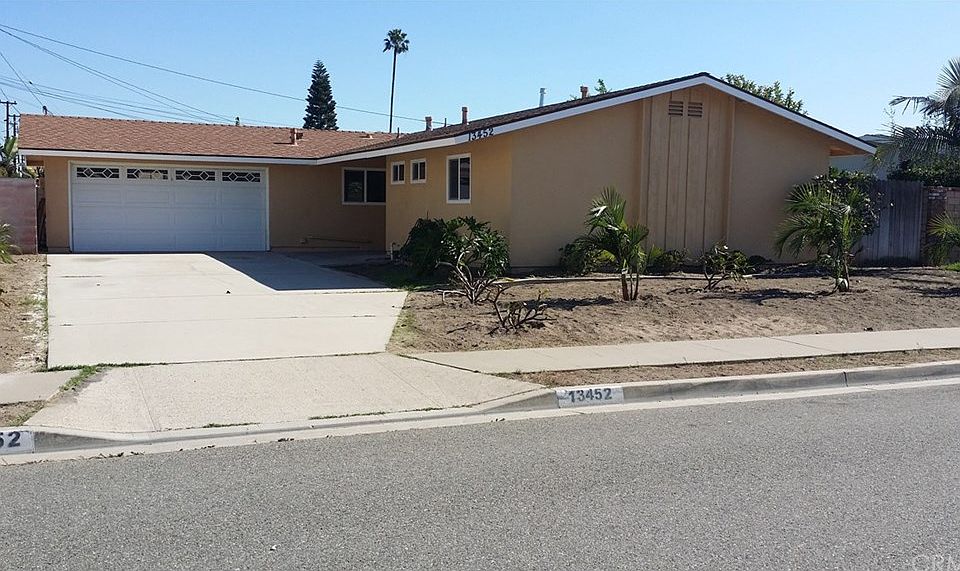 1st image of 13452 Willamette Dr