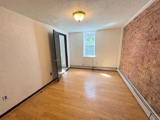6-8 Holmes St #2 — Photo 8