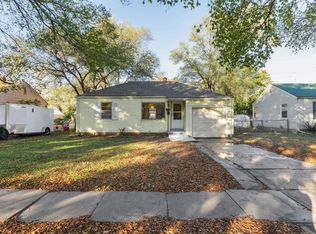 1845 S Ridgewood Dr, Wichita, KS 67218