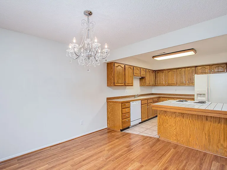 6139 Little Pine Cir — Photo 9