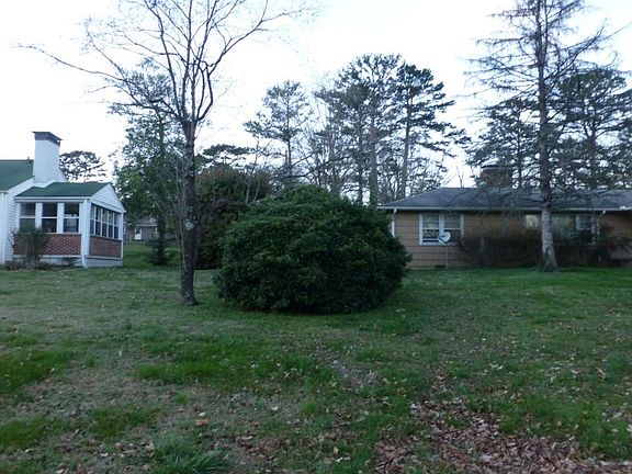 3rd image of 4913 Nova Ln