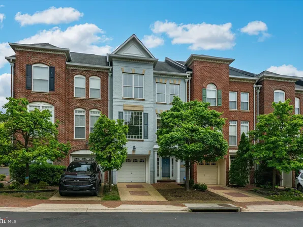 5267 Pocosin Ln, Alexandria, VA 22304