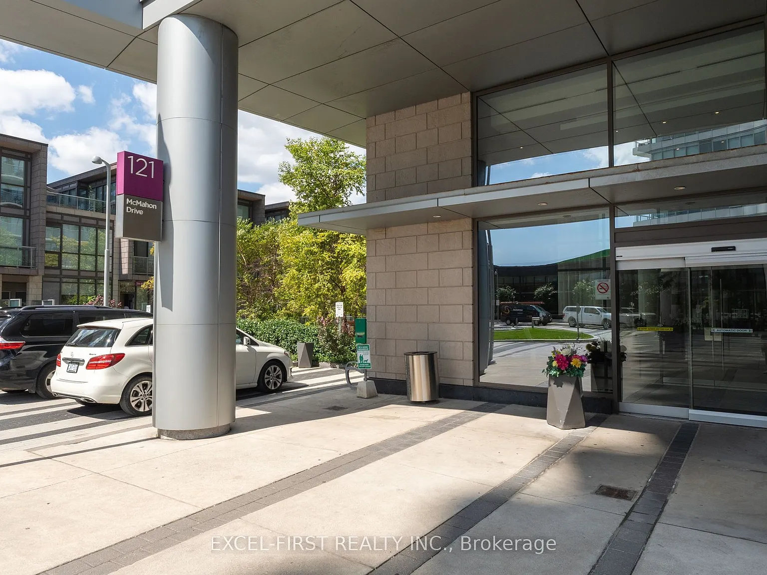 2 bed, $2,400 — Photo 3