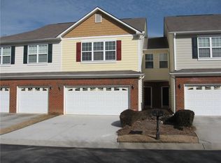 1002 Ivydale Cir, Lawrenceville, GA 30045